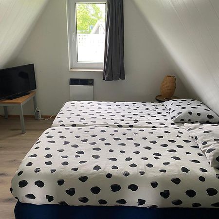 Vijverzicht 221 Met Whirlpool Gramsbergen Exteriör bild