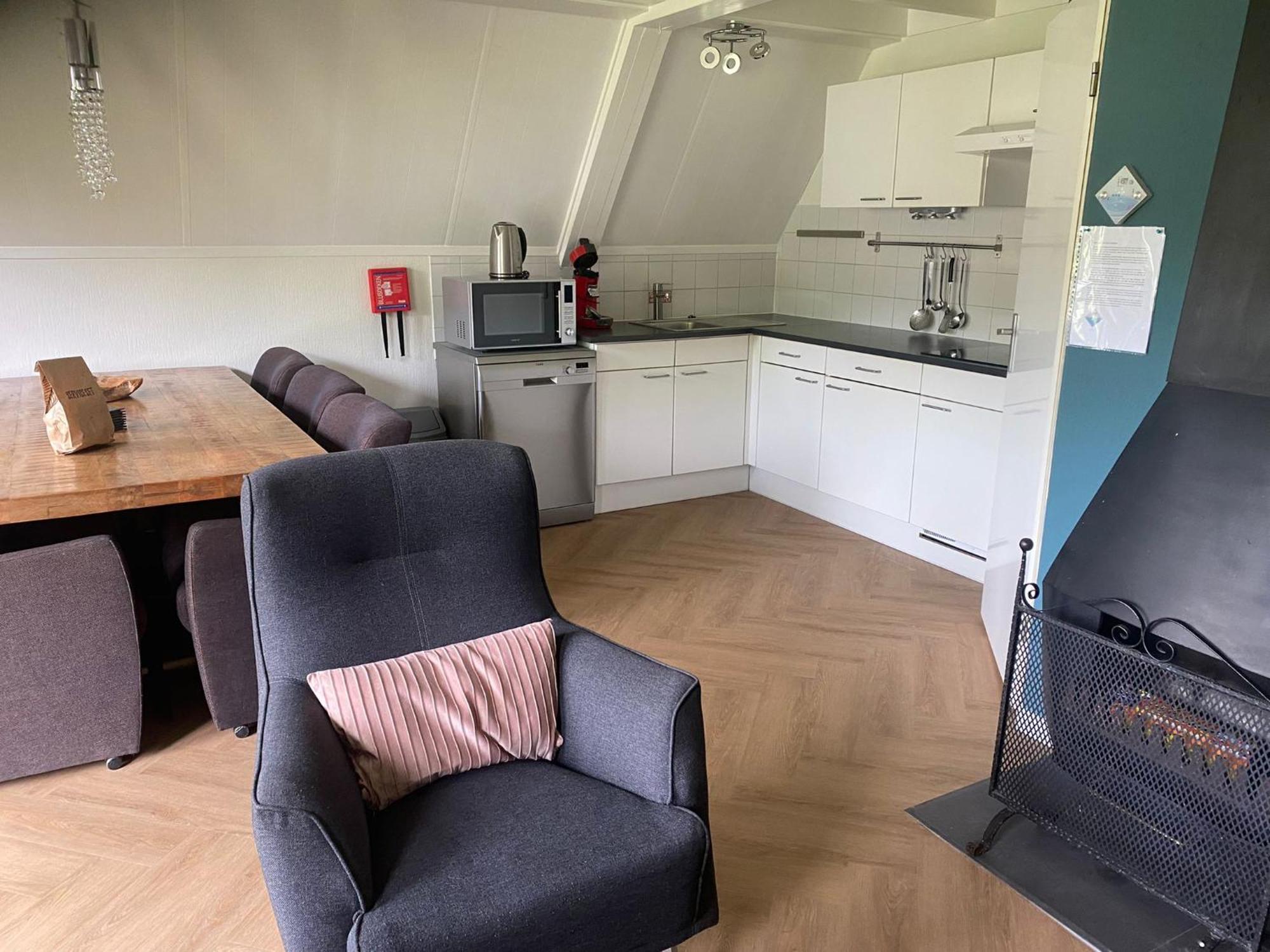 Vijverzicht 221 Met Whirlpool Gramsbergen Exteriör bild